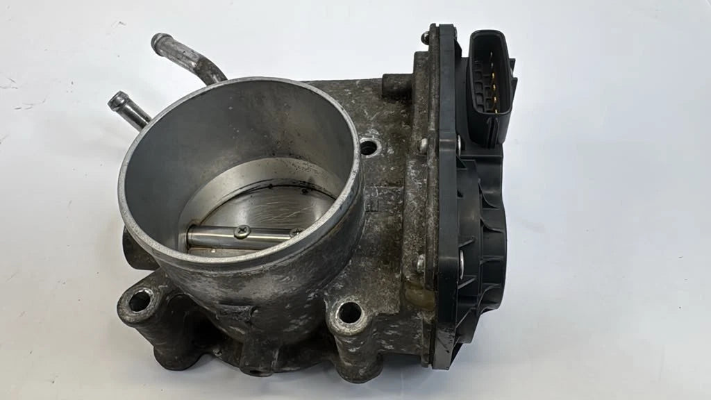 11-19 HYUNDAI ELANTRA 1.8L THROTTLE BODY THROTTLE VALVE ASSEMBLY 35100-2E000 OEM