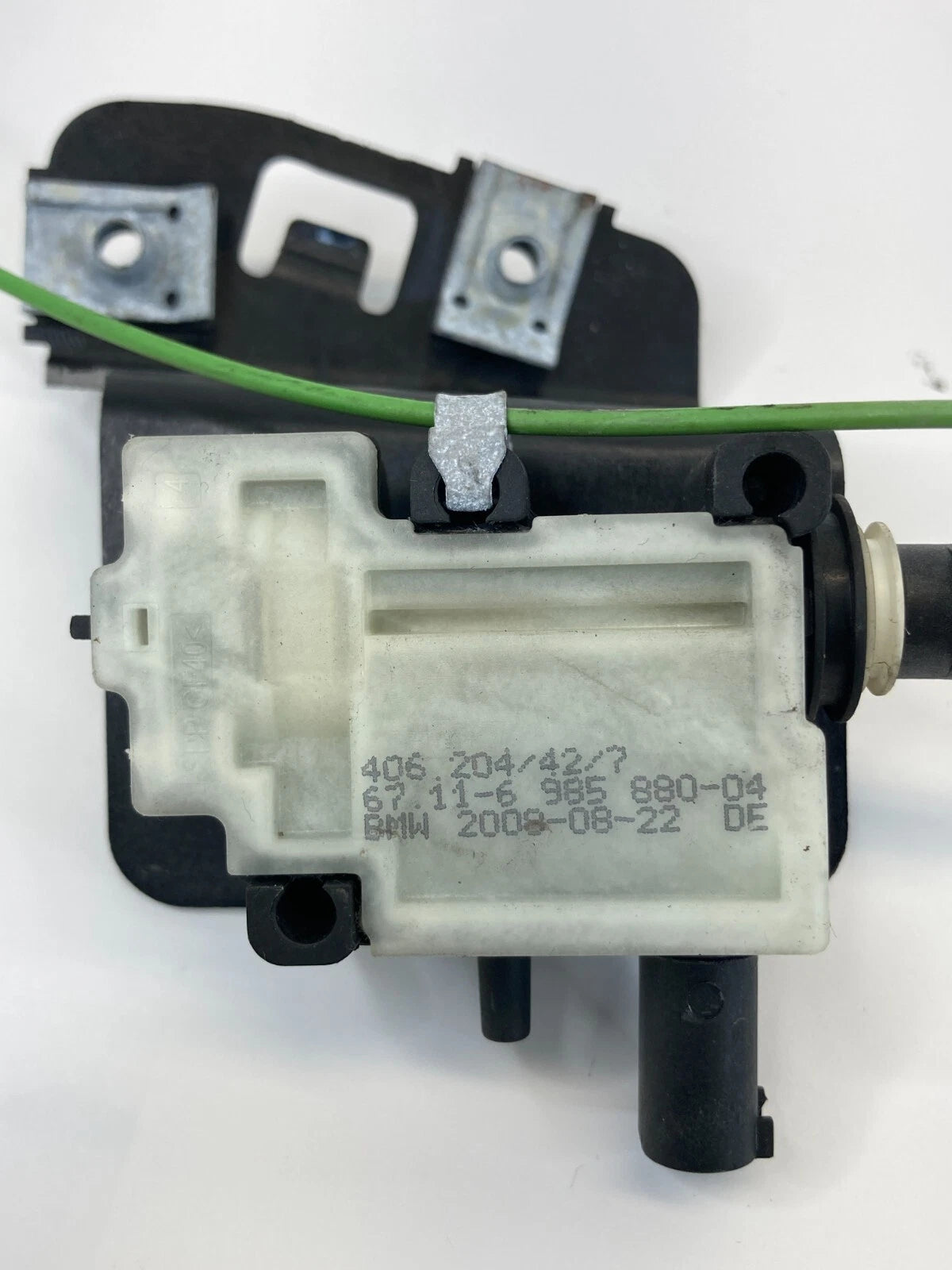 2007-2013 MINI COOPER FUEL FLAP RELEASE LOCKING MOTOR ACTUATOR 2752429 OEM