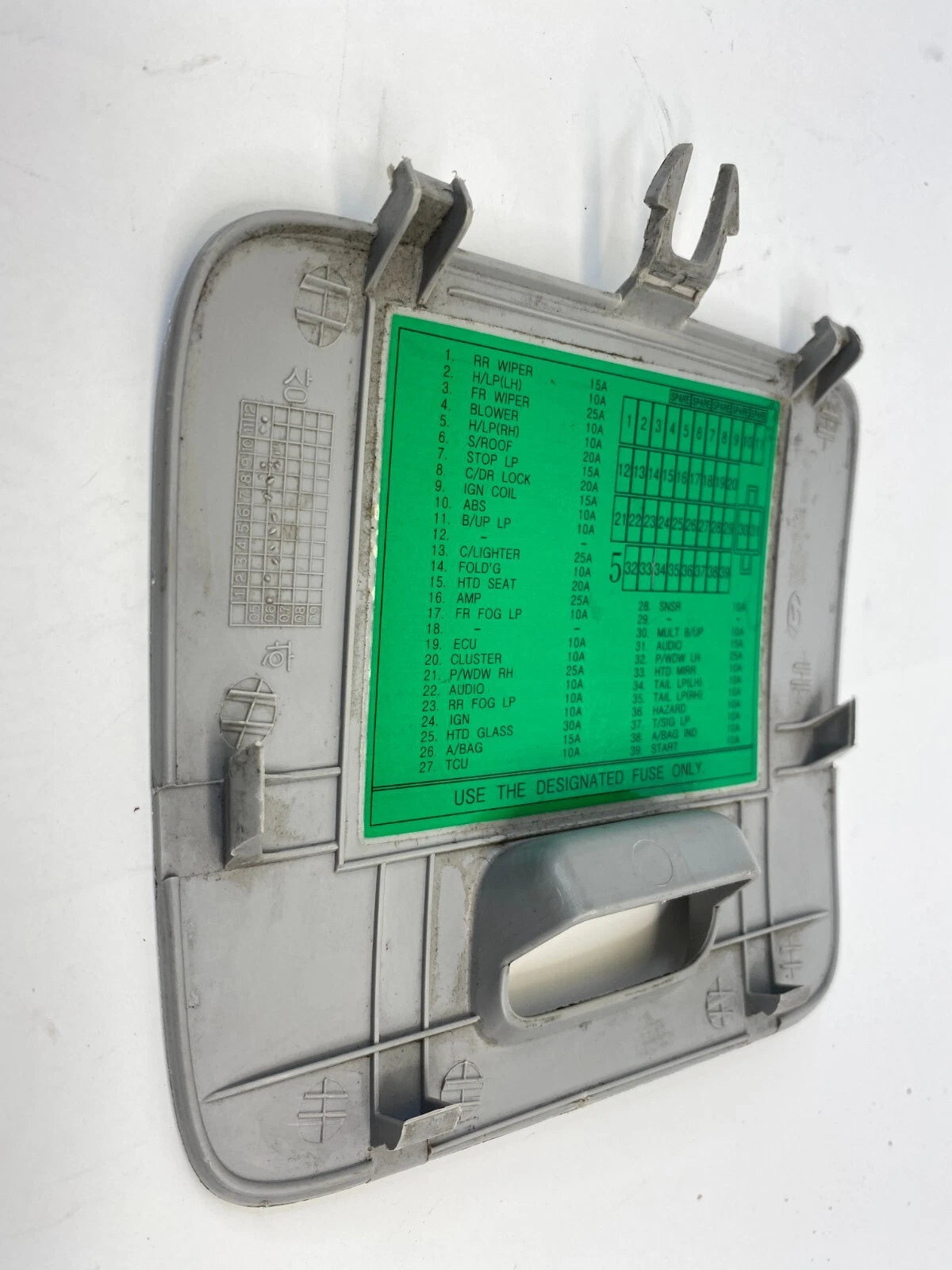 2006-2011 HYUNDAI ACCENT DASH INTERIOR FUSE BLOCK COVER LID 84756-1E100 OEM