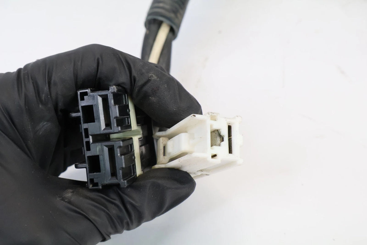 2007-2012 TOYOTA YARIS 1.5L L4 A/T ENGINE COMPARTMENT FUSE BOX JUNCTION BLOCK