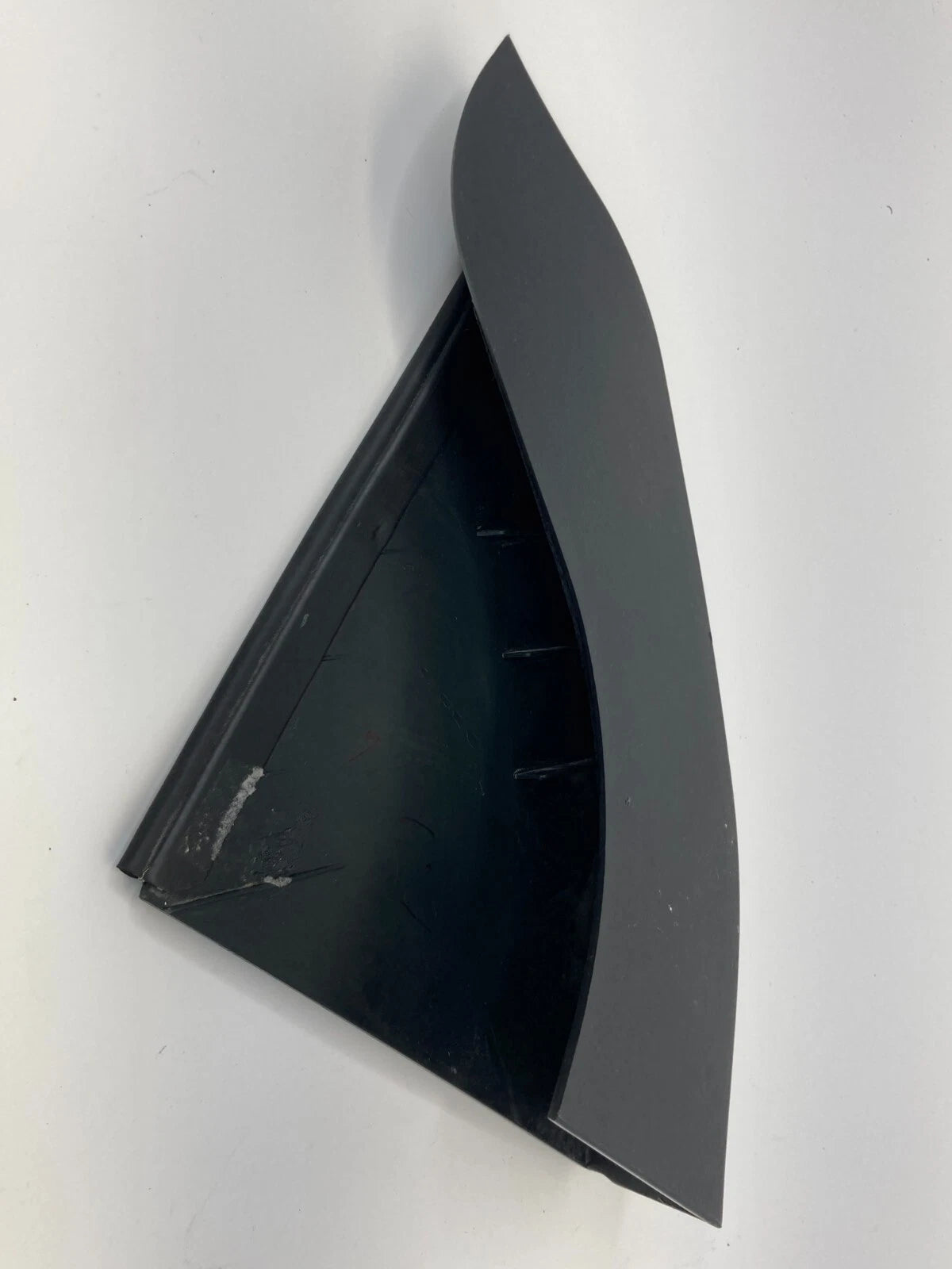 2009-2014 VOLKSWAGEN ROUTAN REAR LEFT SIDE SLIDING DOOR MOLDING TRIM COVER OEM