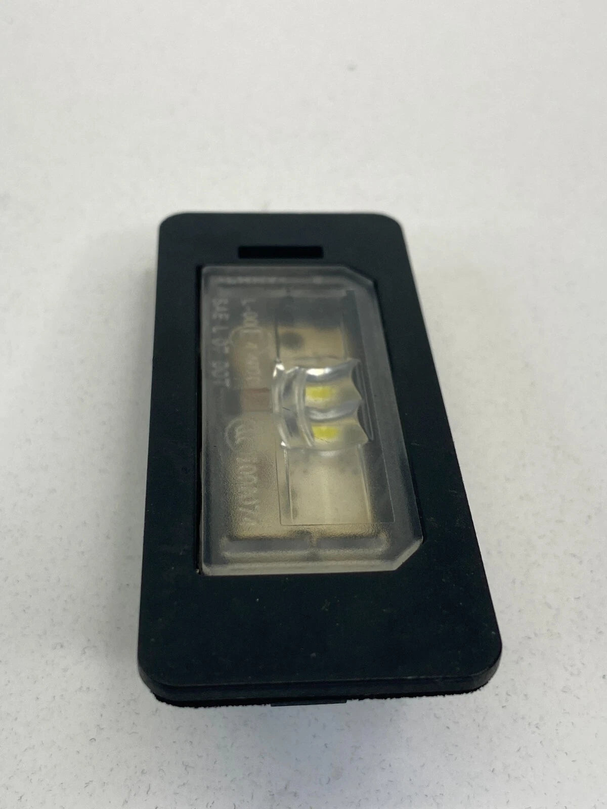 2008-2016 BMW 328I SEDAN REAR TRUNK LID LICENSE PLATE LIGHT LAMP 63267193293 OEM