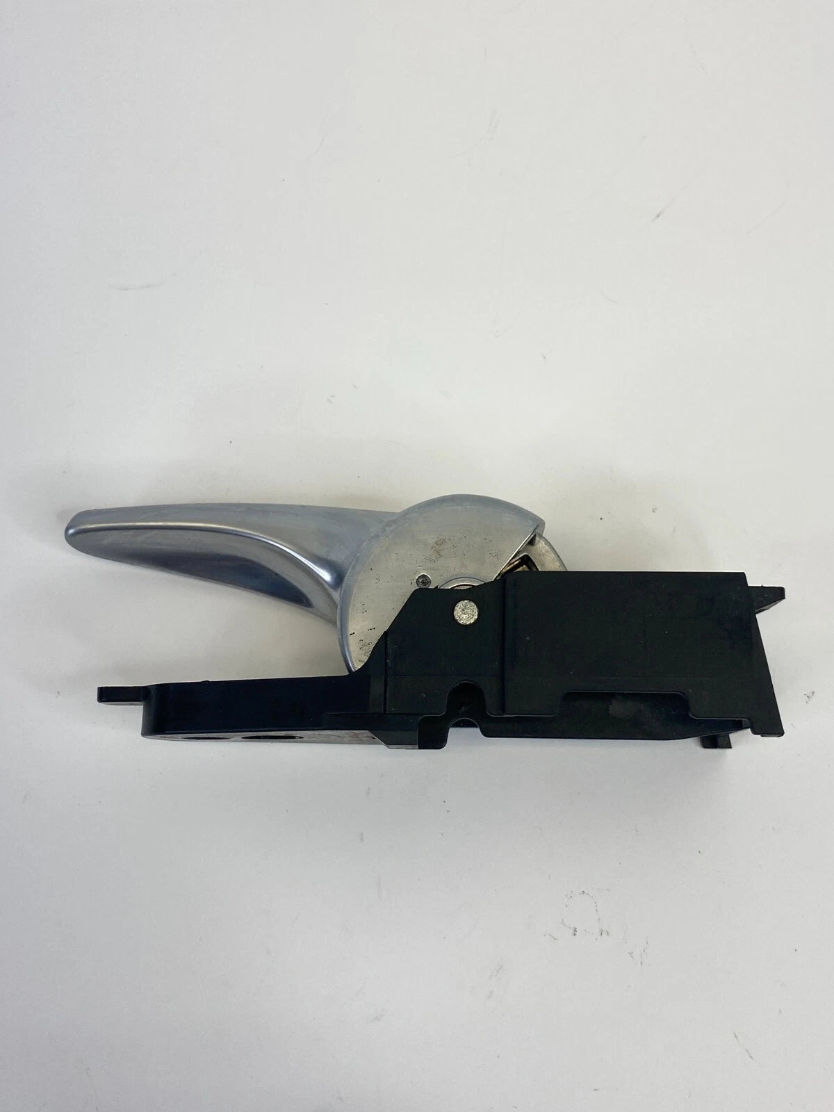 2013-2016 DODGE DART REAR LEFT DRIVER SIDE INTERIOR DOOR HANDLE ASSY SILVER OEM