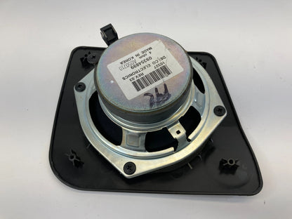 04-06 CADILLAC SRX REAR LEFT BACK SIDE DOOR AUDIO SPEAKER W/ COVER 09354899 OEM