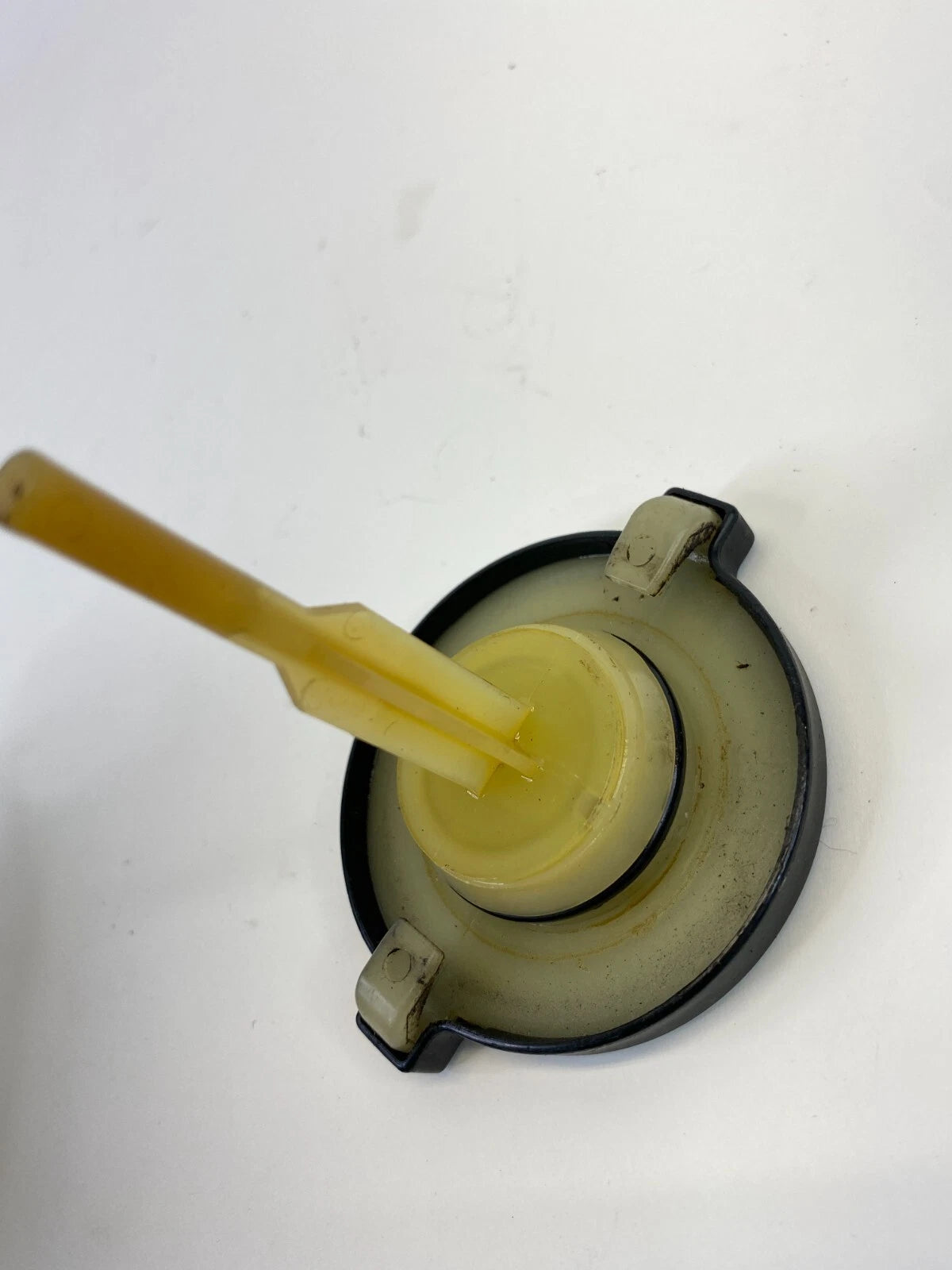 2004-2008 TOYOTA CAMRY POWER STEERING FLUID RESERVOIR TANK PUMP CAP LID PLUG OEM