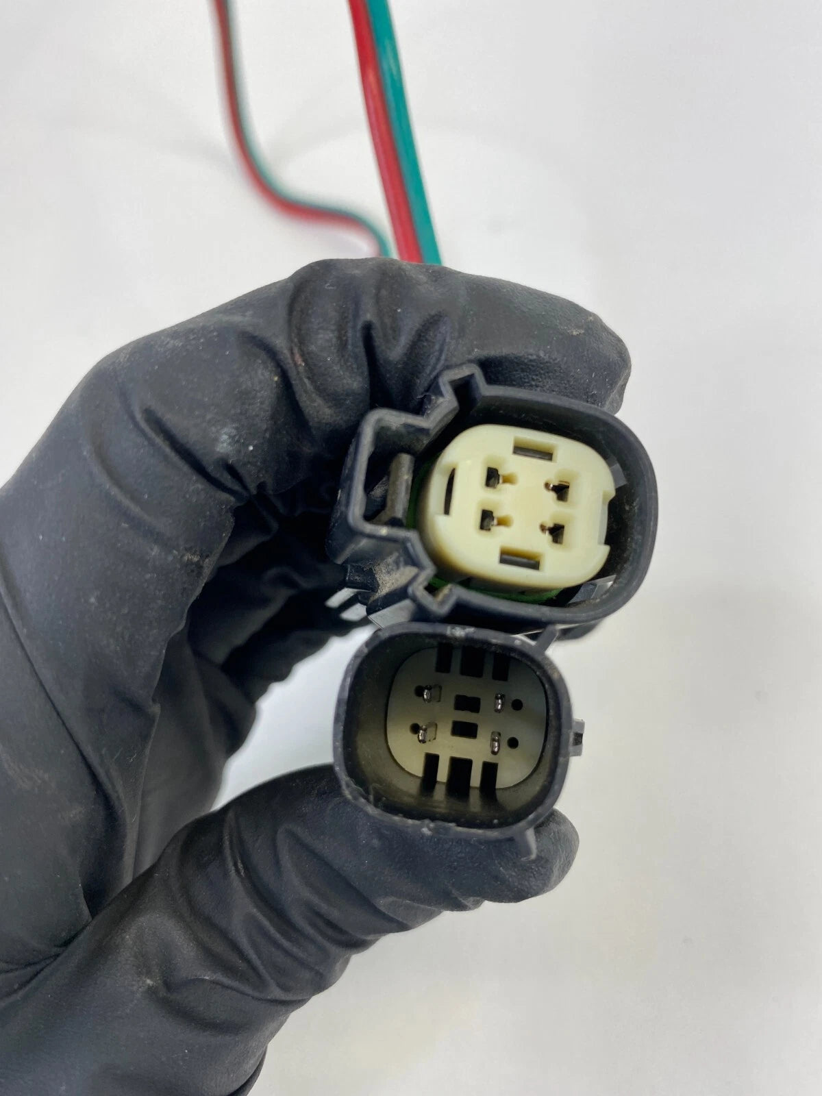 2013-2016 FORD ESCAPE RH TAILLIGHT LAMP WIRE WIRING RELAY HARNESS 33472-0401 OEM