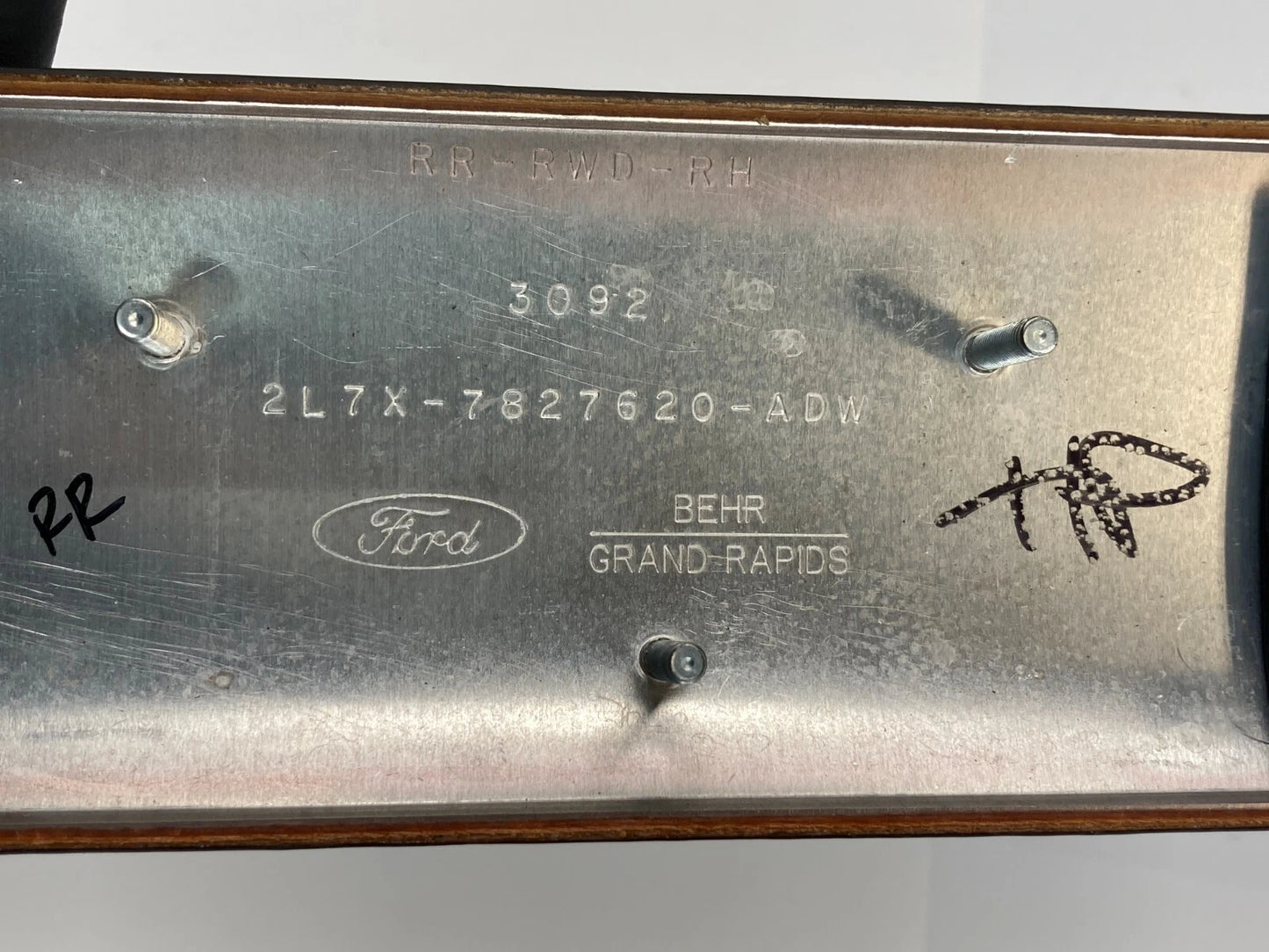 2003-2006 LINCOLN NAVIGATOR REAR RIGHT PASSENGER DOOR MOLDING 2L7X7827620 OEM