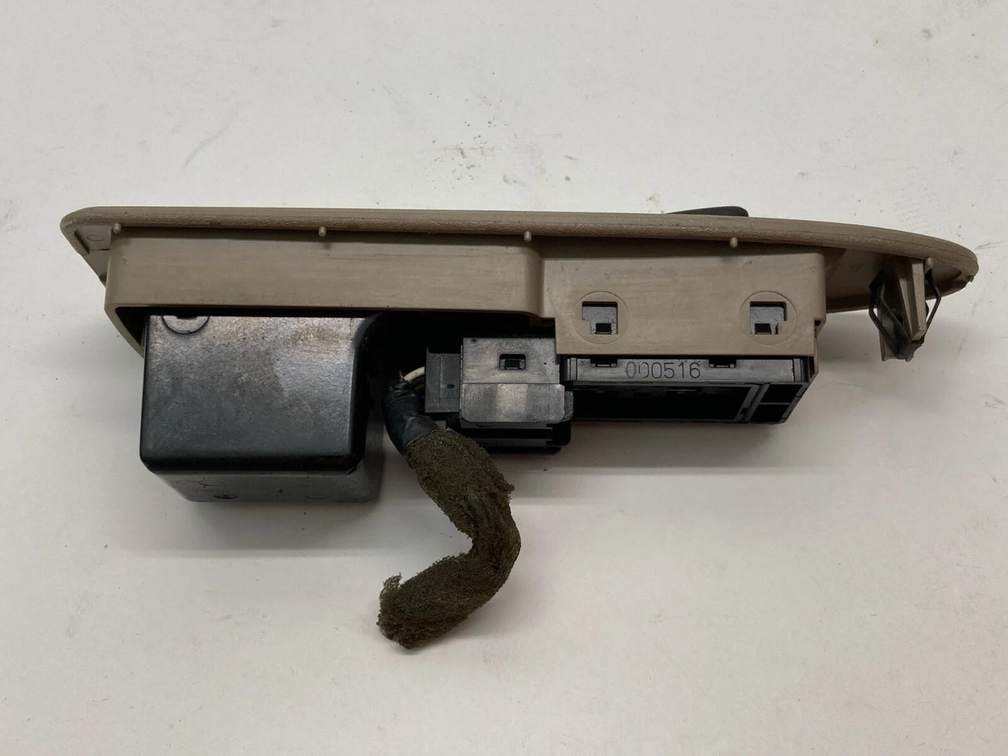 2000-2002 LINCOLN LS REAR RIGHT SIDE DOOR WINDOW CONTROL SWITCH W ASH TRAY OEM