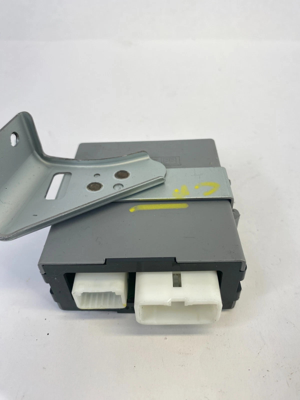 2007-2009 LEXUS RX350 WINDSHIELD WIPER RELAY CONTROL MODULE UNIT OEM 85940-48030