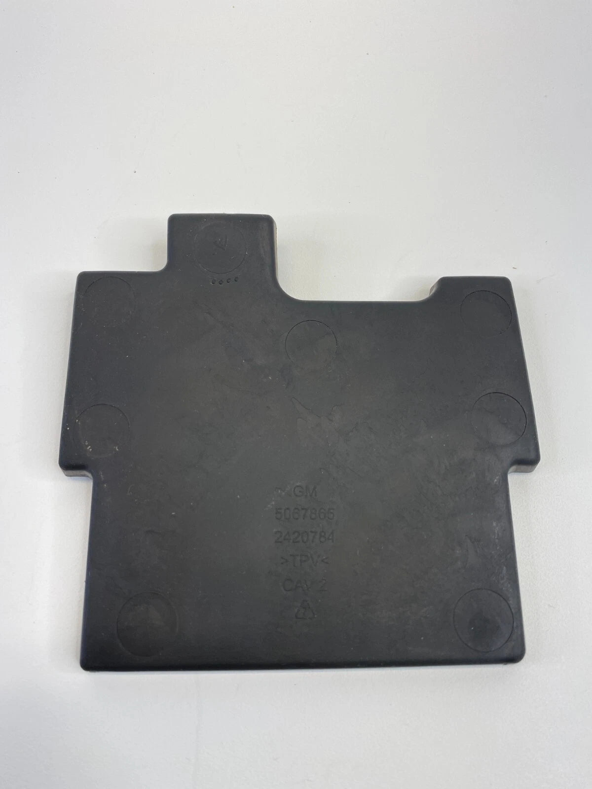 14 15 CHEVROLET MALIBU CENTER CONSOLE RUBBER MAT INSERT COVER 5067865 OEM
