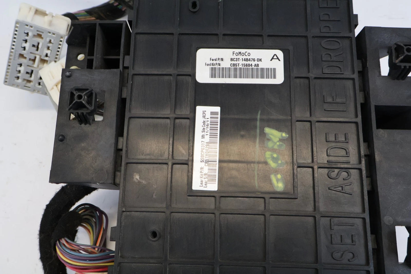 2011-2015 FORD EXPLORER SMART JUNCTION FUSE BOX BCM MODULE OEM BC3T-14B476-DK