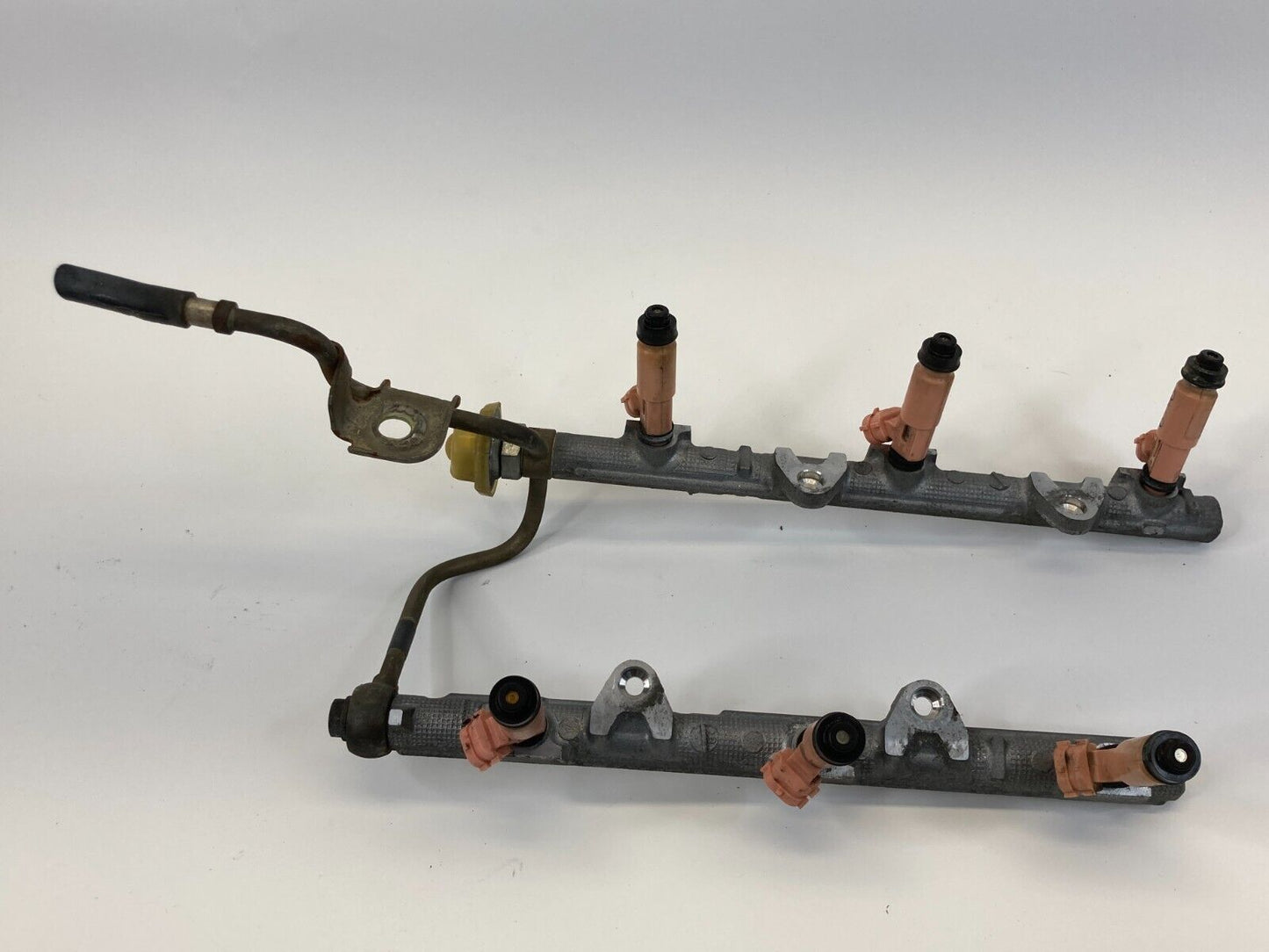 2004 2005 2006 Toyota Sienna 3.3L V6 Engine Fuel Injector Injection Rails Set