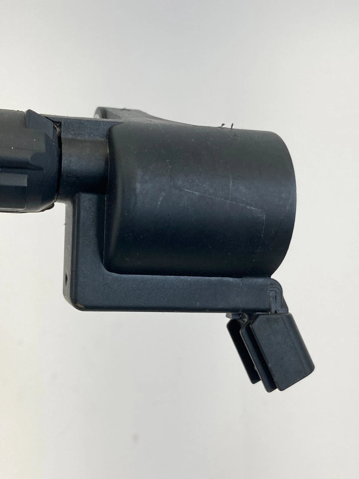 2000-2005 EXCURSION 1999-2004 MUSTANG 6.8L IGNITION COIL IGNITER ASSY OEM