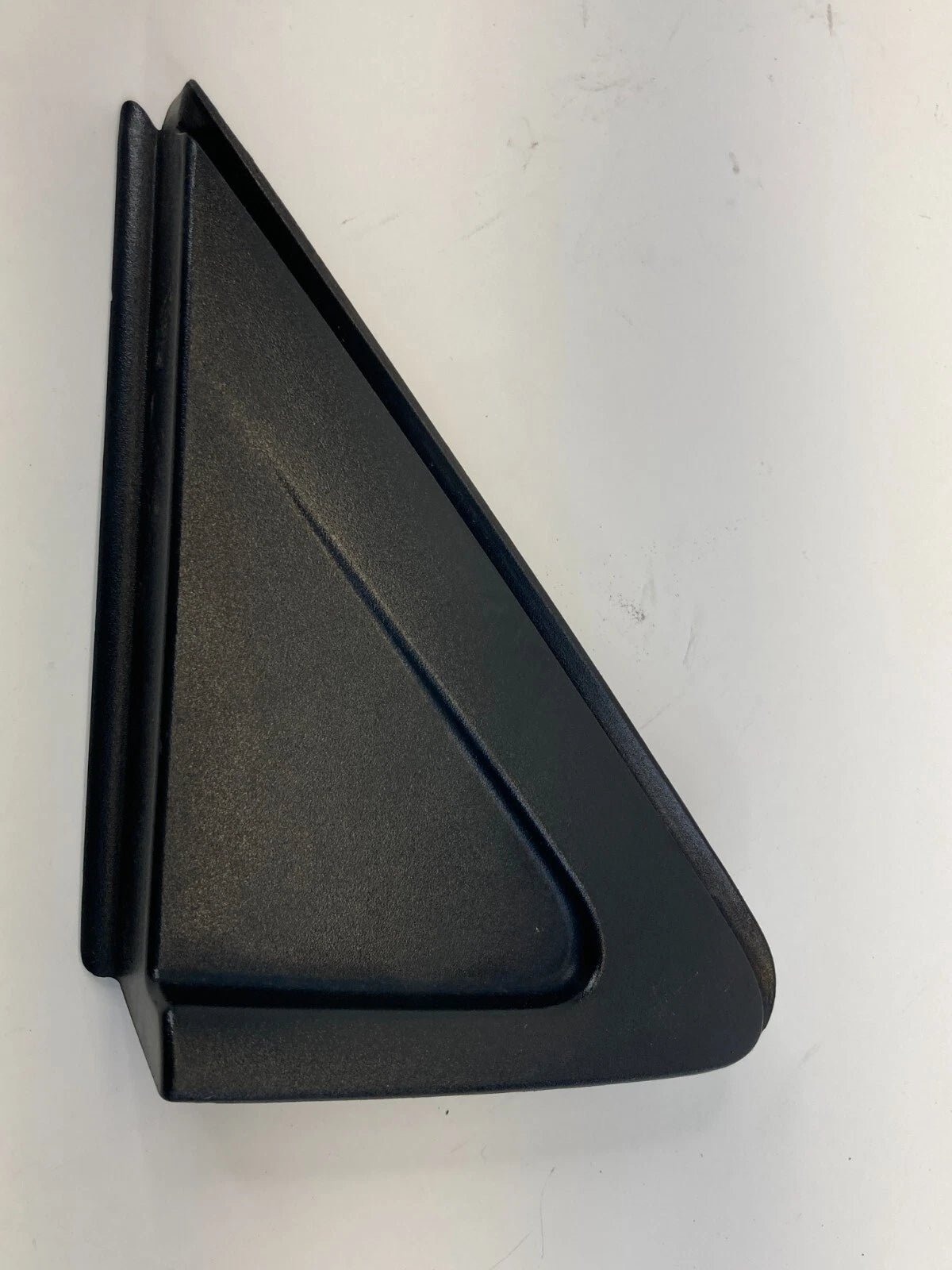 11-16 ELANTRA REAR LEFT EXTERIOR QUARTER PANEL APPLIQUE TRIM MOLDING 87810-3X000
