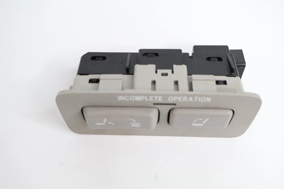 2011-2014 TOYOTA SIENNA REAR RIGHT SIDE 3RD ROW POWER FOLD SEAT CONTROL SWITCH