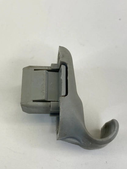 2004-2009 MAZDA 3 FRONT LEFT SUNVISOR SUN VISOR SHADE HOLDER CLIP SUPPORT OEM