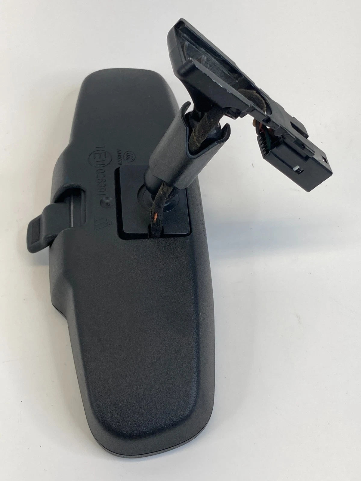 12-20 CHEVROLET SONY INNER REAR VIEW MIRROR AUTO DIMMING W/ ONSTAR E11026391