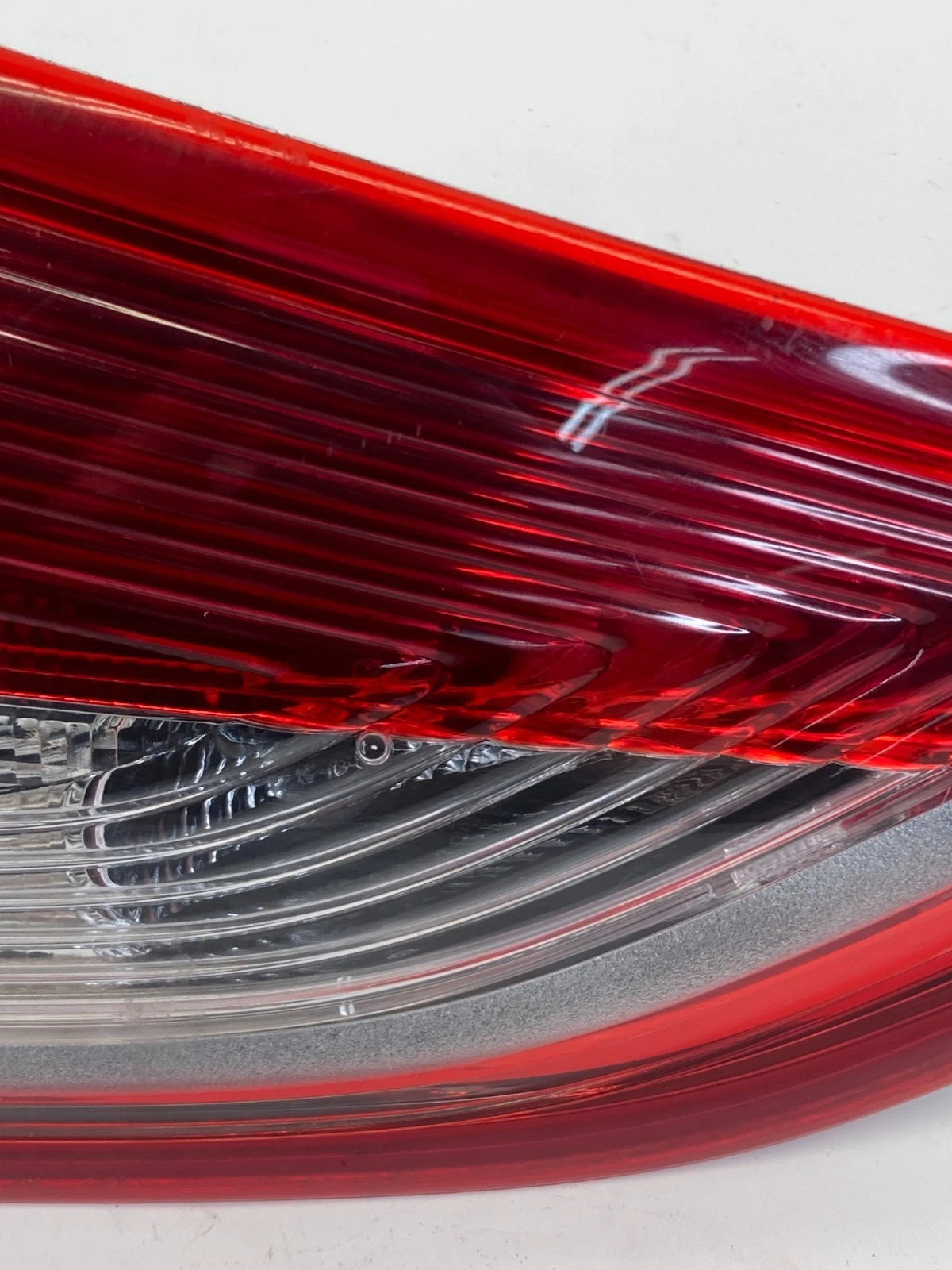 2013-2016 FORD ESCAPE REAR LEFT DRIVER SIDE INNER TAIL LIGHT LAMP OEM