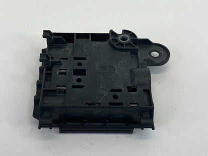 2013 2014 2015 2016 AUDI A4 QUATTRO BATTERY TERMINAL JUNCTION BOX 8K0-937-517