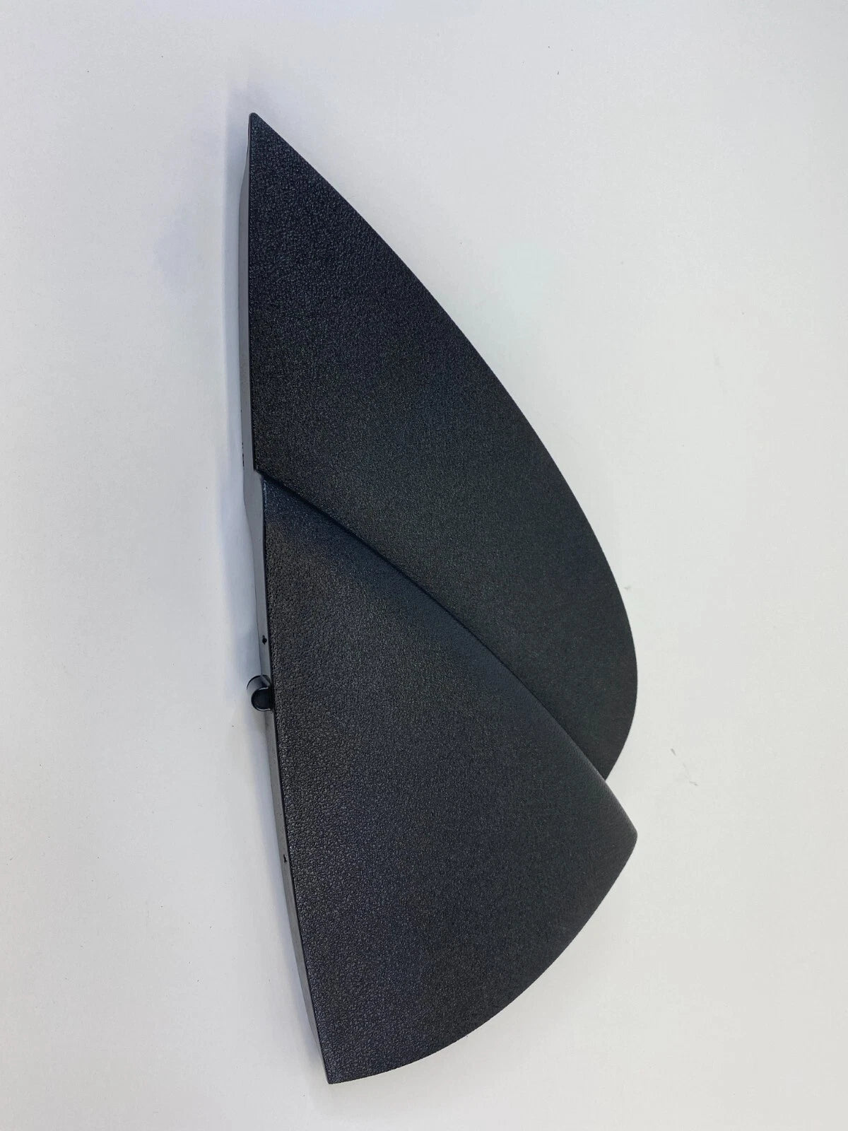 2006-2013 AUDI A3 DASH RIGHT SIDE INNER END CAP COVER TRIM 8P0-857-086 OEM