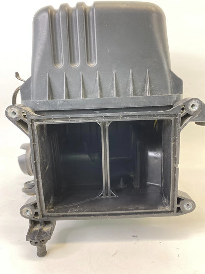 2010-2013 KIA FORTE 2.0L AIR CLEANER FILTER BOX HOUSING 28110-1M400 OEM