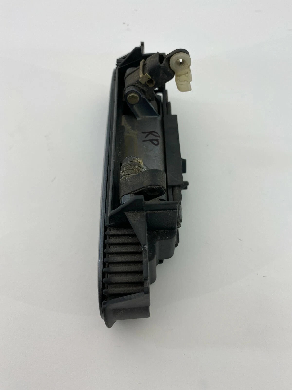 1998-2004 AUDI A6 REAR RIGHT PASSENGER OUTER EXTERIOR DOOR HANDLE ASSEMBLY OEM