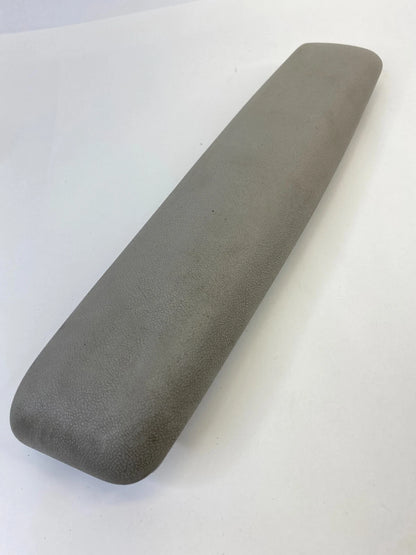 2005-2009 CHEVROLET EQUINOX FRONT LEFT DRIVER INNER DOOR ARMREST ARM REST OEM
