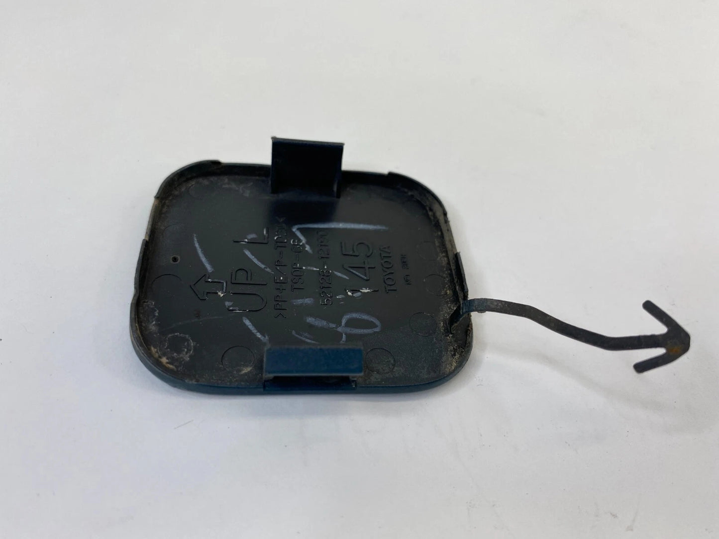 2008-2010 SCION XB LEFT BUMPER TOW HOOK EYE CAP ACCESS COVER TRIM 52128-12190
