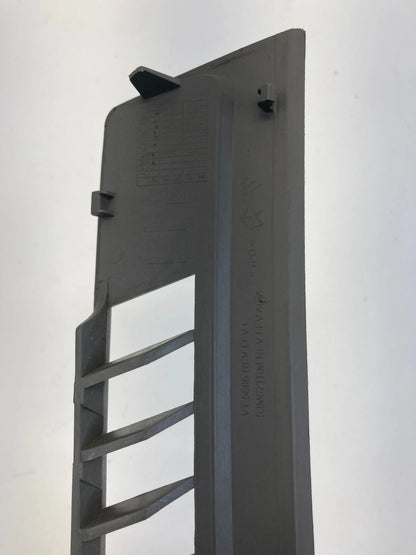 05 06 JEEP GRAND CHEROKEE UPPER LEFT DASH DEFROST GARNISH VENT COVER 5JM67TRM