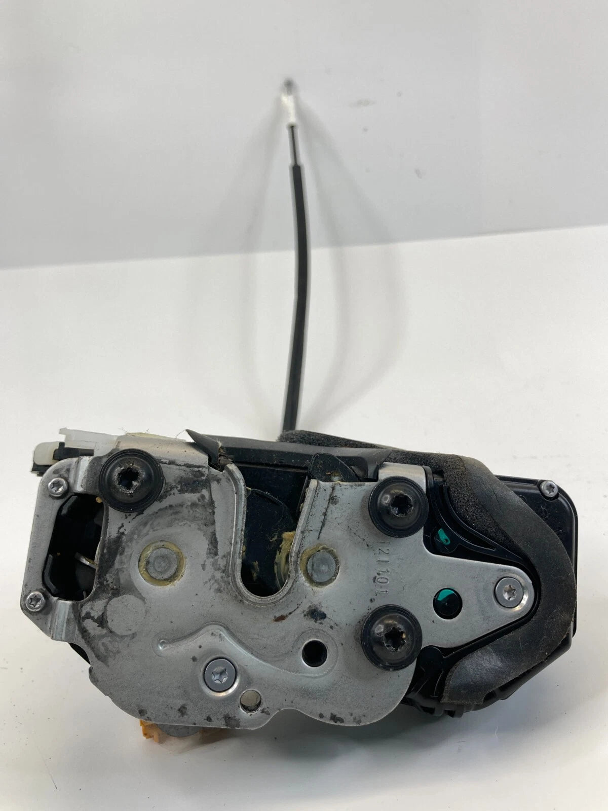 2011-2017 BUICK REGAL FRONT RIGHT DOOR LOCK LATCH ACTUATOR RELEASE 13579523 OEM
