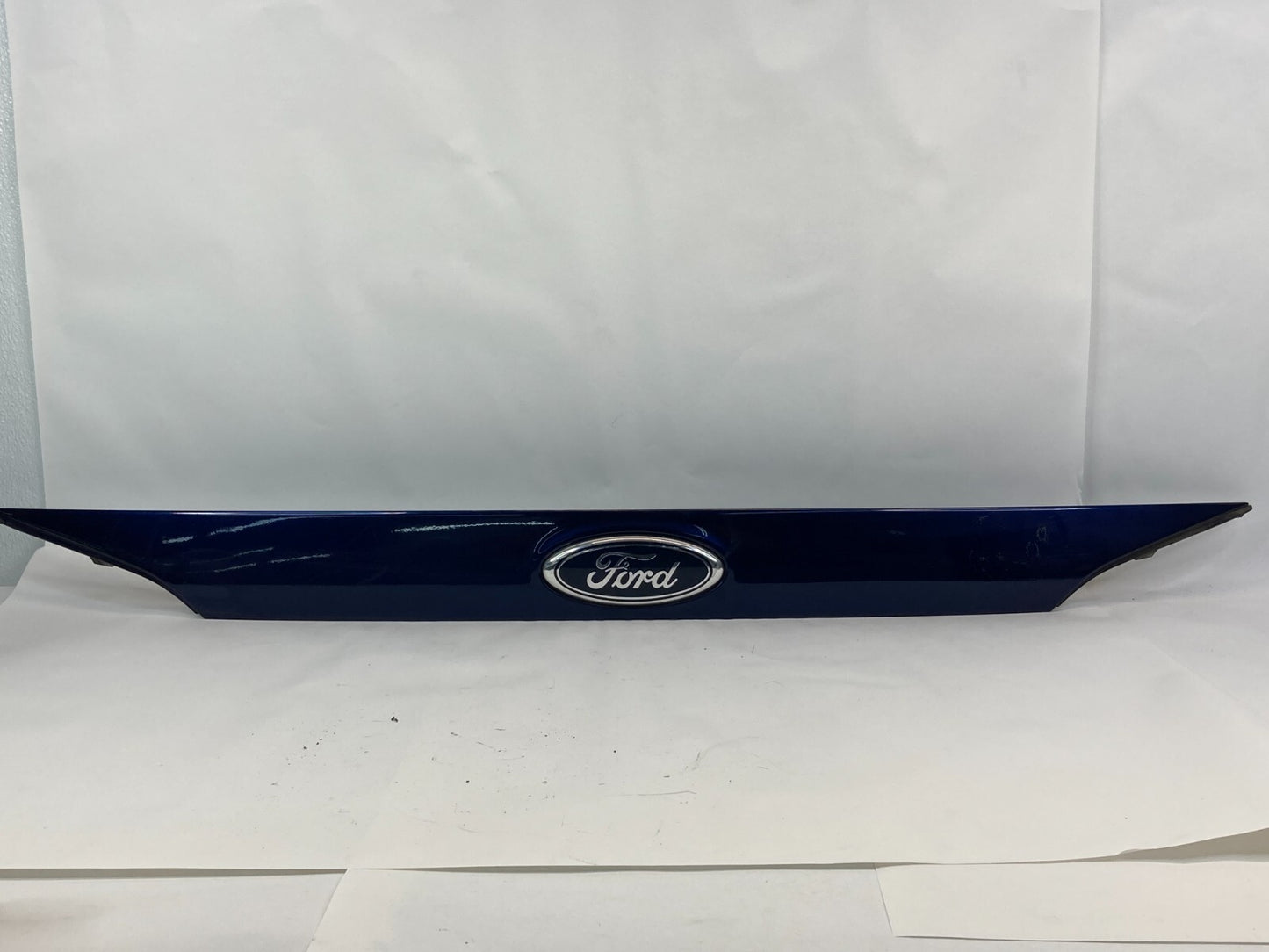 12 13 14 Ford Focus Sedan Rear Trunk Deck Lid Molding Finish Panel w Emblem Blue