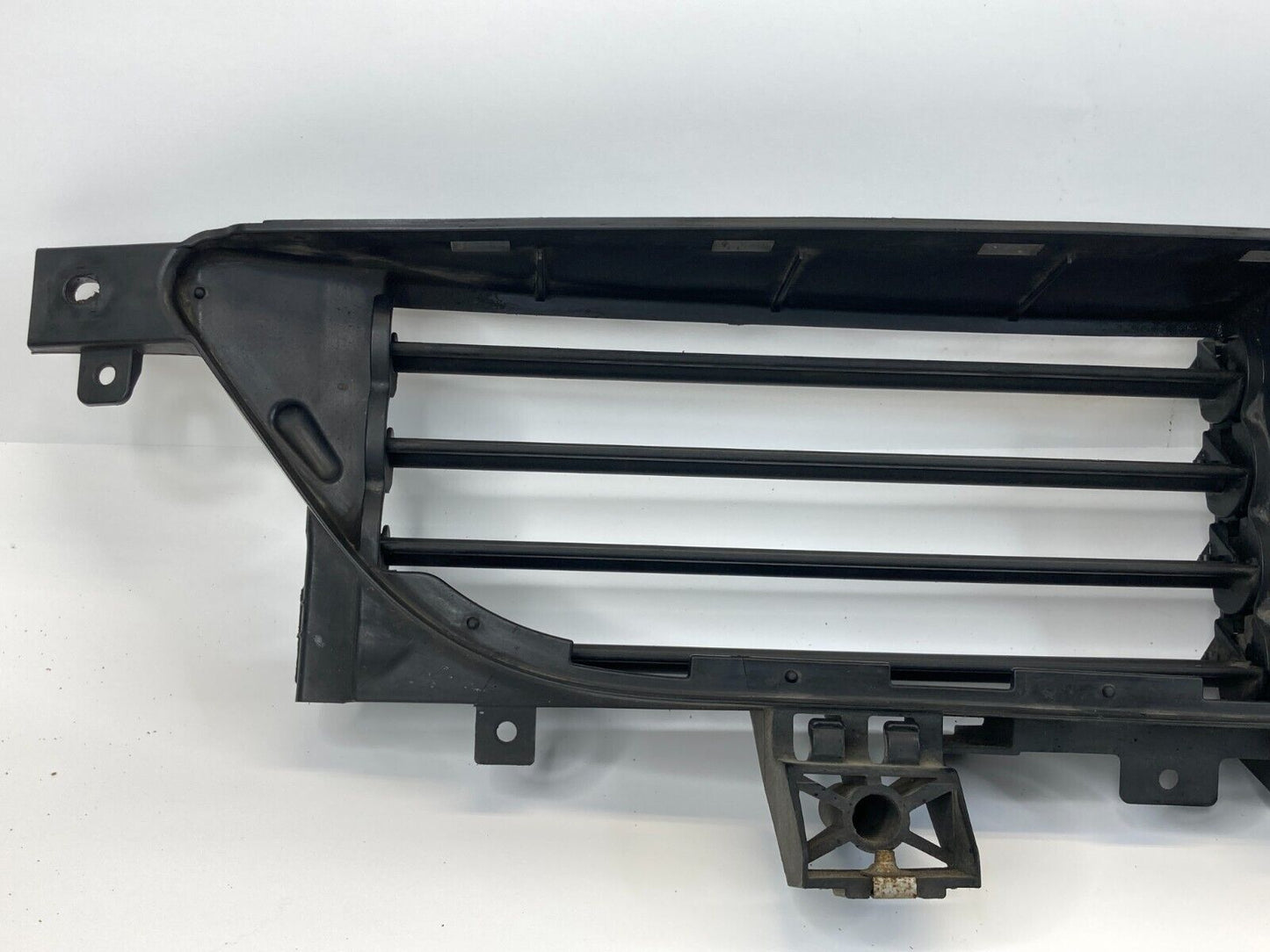 2013-2016 Dodge Dart Dart Front Radiator Active Grille Shutter 68140950AC