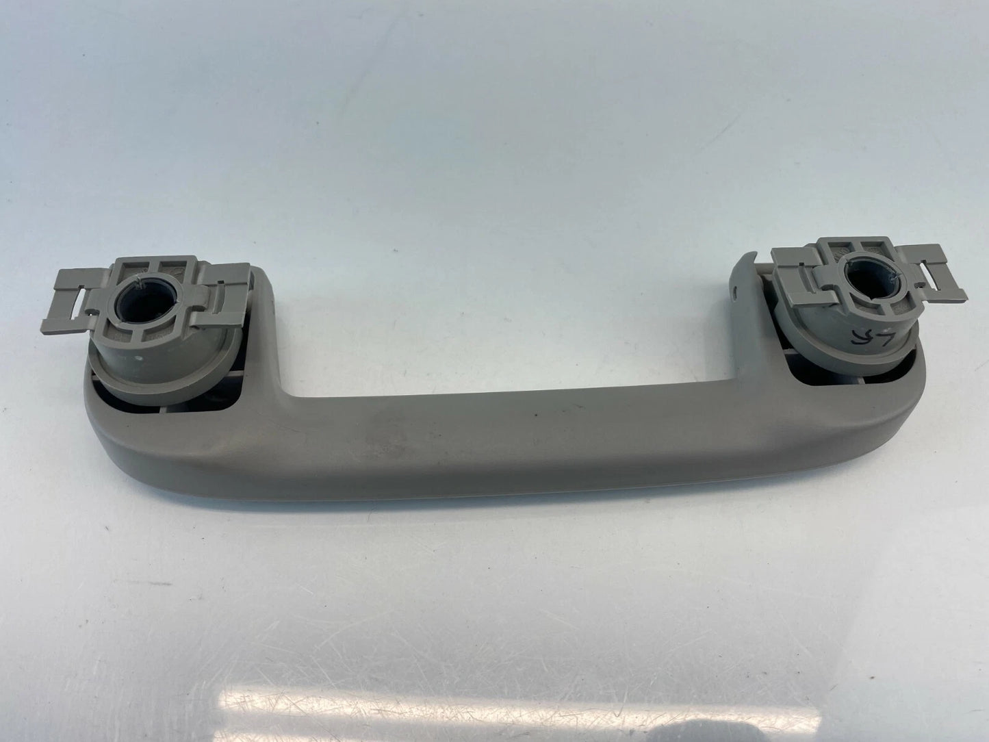 2011-2018 VOLVO S60 FRONT LEFT DRIVER SIDE ROOF GRIP GRAB HANDLE ASSIST BAR