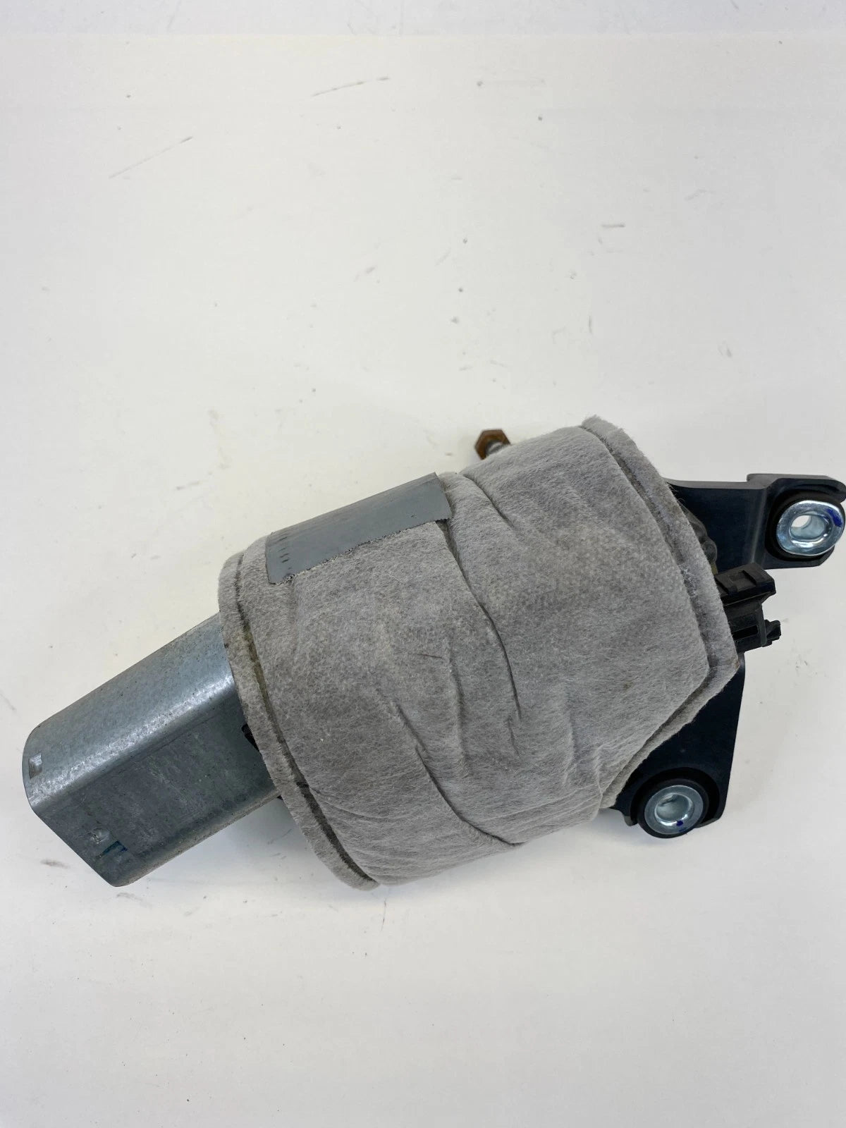 13-19 FORD EXPLORER INTERCEPTOR UTILITY REAR WINDSHIELD WIPER MOTOR OEM