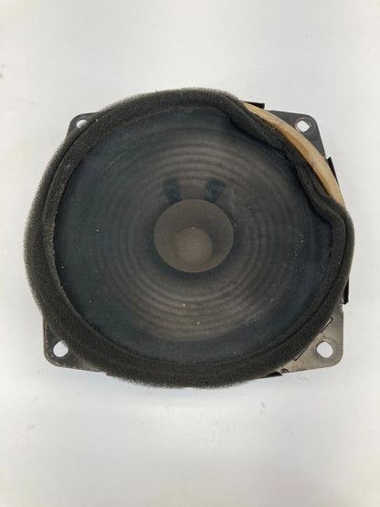 1997-2004 MITSUBISHI MONTERO SPORT REAR RIGHT SIDE DOOR SPEAKER ASSY MR142014