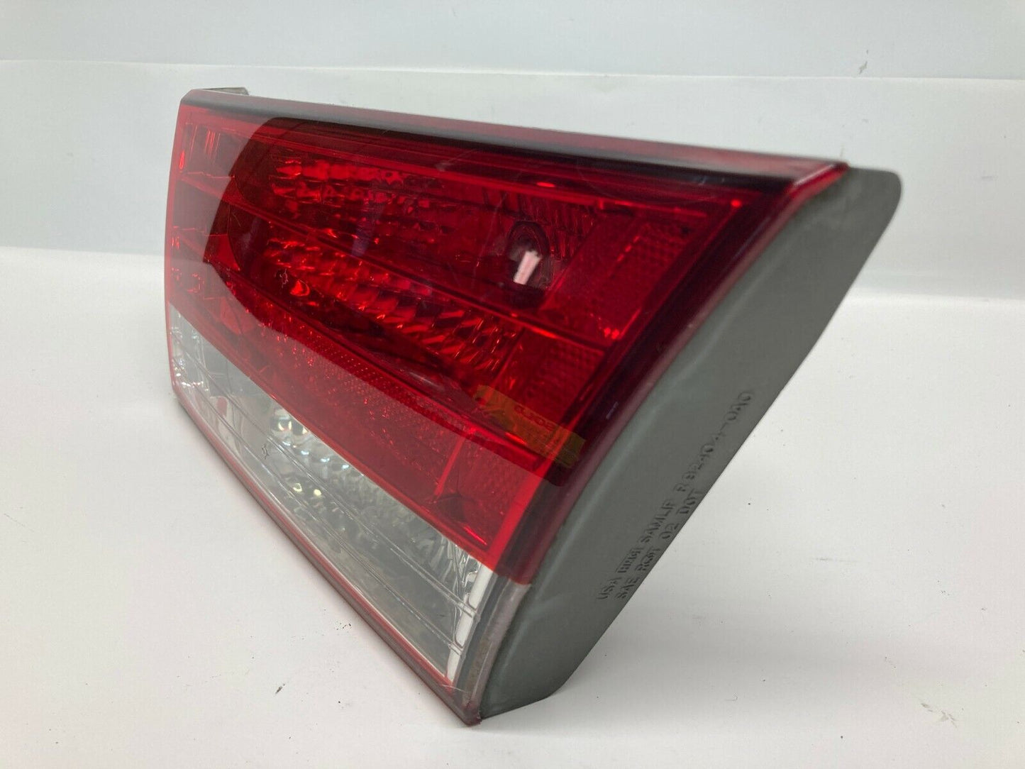 06 07 Hyundai Sonata Right Passenger Side Tail Light Inner Taillight 924040A0