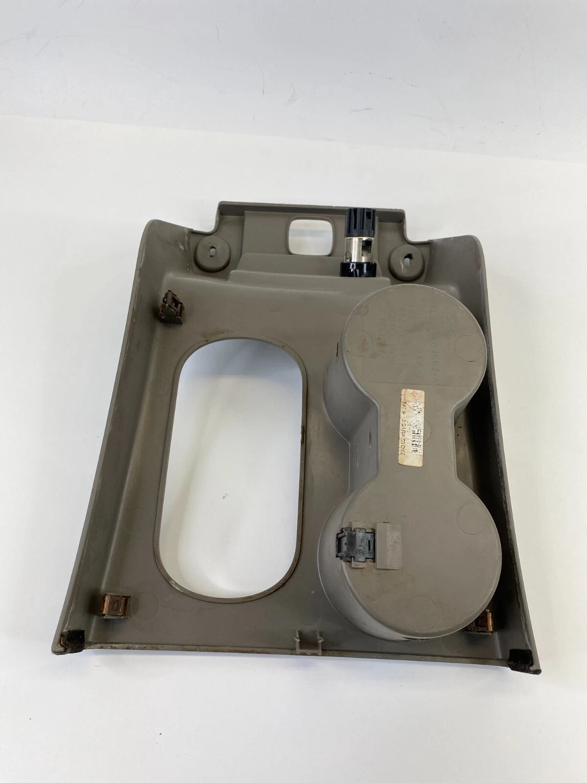 2006 FORD EXPLORE CENTER CONSOLE CUP HOLDER TRIM PANEL & POWER OUTLET 44ZG25971