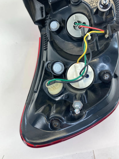 2010-2012 Hyundai Santa Fe Right Passenger Outer Tail Light Taillight 92402-0W5