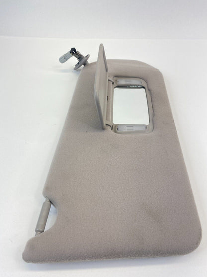 1999-2004 Honda Odyssey Right Passenger Side Sunvisor Sun Visor w Illumination