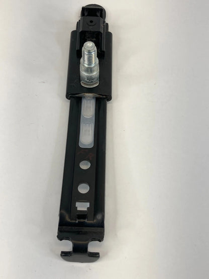 04-09 TOYOTA PRIUS FRONT RIGHT PASSENGER SIDE SEAT BELT HEIGHT ADJUSTER D526001