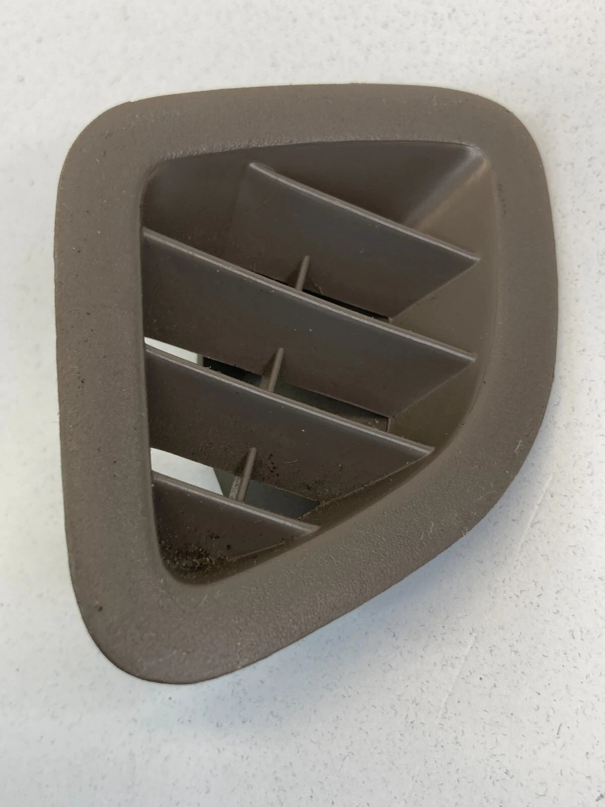 1994-1997 HONDA ACCORD SEDAN DASH LEFT DRIVER SIDE AC AIR VENT DEFROST 77476L
