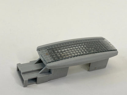 1998-2005 VOLKSWAGEN PASSAT RIGHT SUNVISOR LAMP SUN VISOR VANITY LIGHT 3B0947113