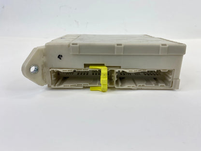 2006-2013 LEXUS IS250 LH LEFT DASH FUSE RELAY JUNCTION BLOCK UNIT OEM 8273053050