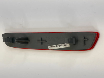 2010-2015 GMC TERRAIN REAR BUMPER LEFT SIDE REFLECTOR LIGHT 22950587 OEM