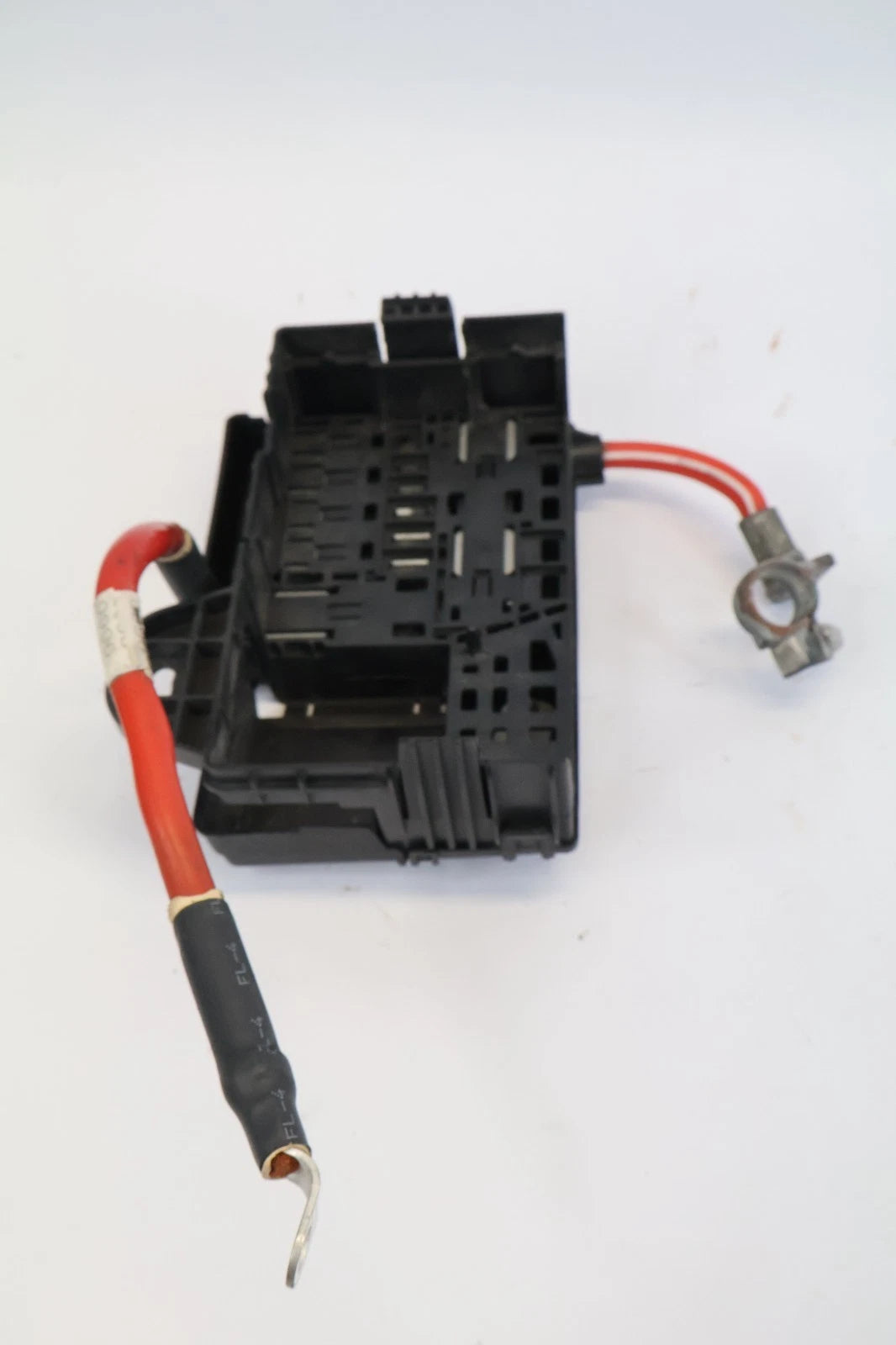2011-2015 CHEVROLET CRUZE BATTERY TERMINAL FUSE BOX BLOCK OEM 96889385