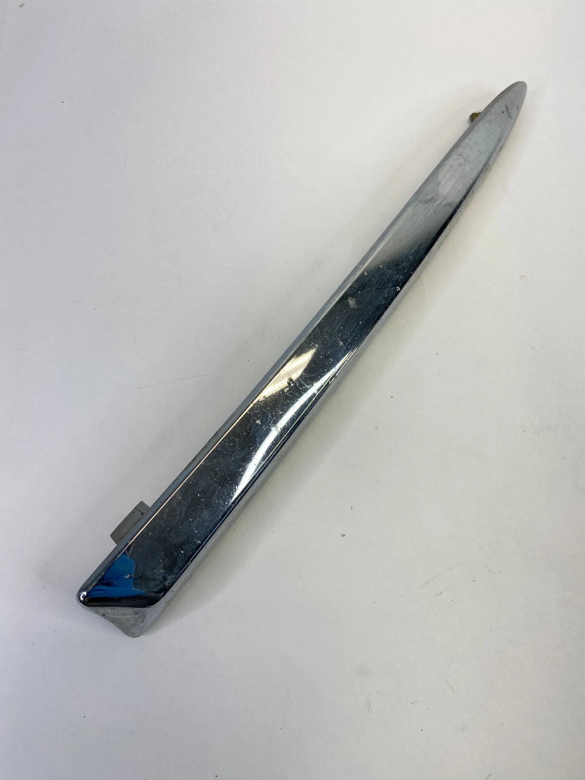 2012-2019 FIAT 500 FRONT LEFT BUMPER SIDE COVER TRIM MOLDING CHROME 1SR91TRMAA