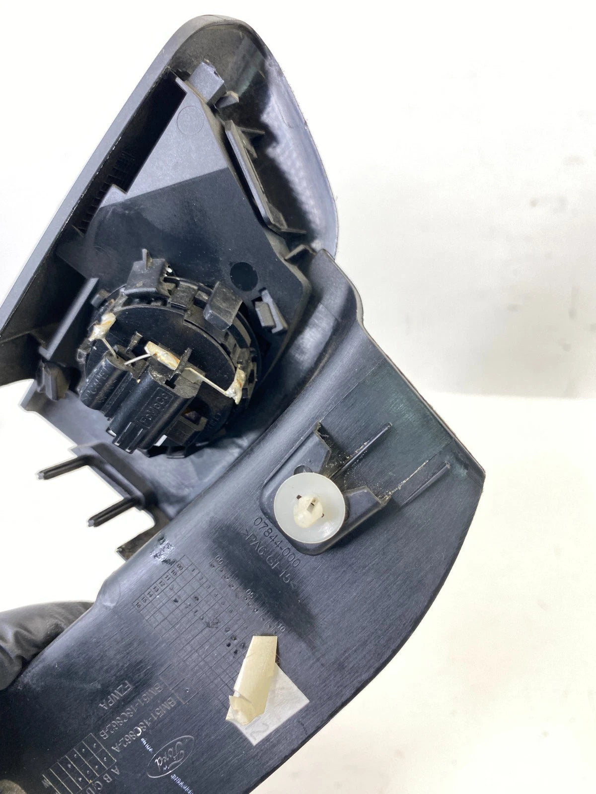 12-18 FORD FOCUS FRONT RIGHT PASSENGER DOOR SPEAKER TWEETER & TRIM BM51-18C862-A