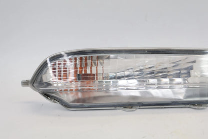 2016-2018 HONDA PILOT PASSENGER RIGHT BUMPER TURN SIGNAL PARKING LIGHT OEM