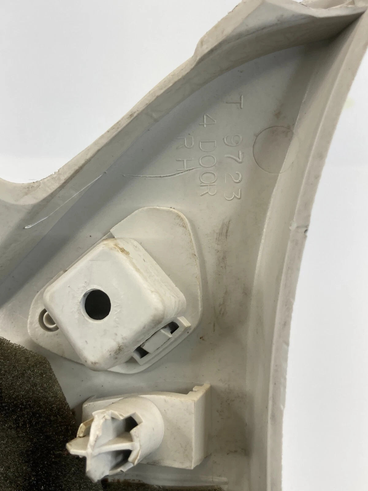 2012-2018 FORD FOCUS REAR RIGHT UPPER C PILLAR COVER BEZEL TRIM OEM