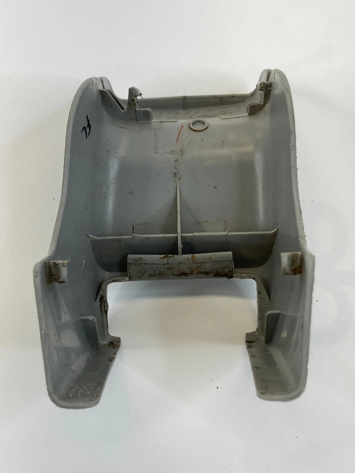 2006-2008 LEXUS RX400H FRONT LEFT SEAT TRACK OUTER COVER TRIM CAP 72137-48040